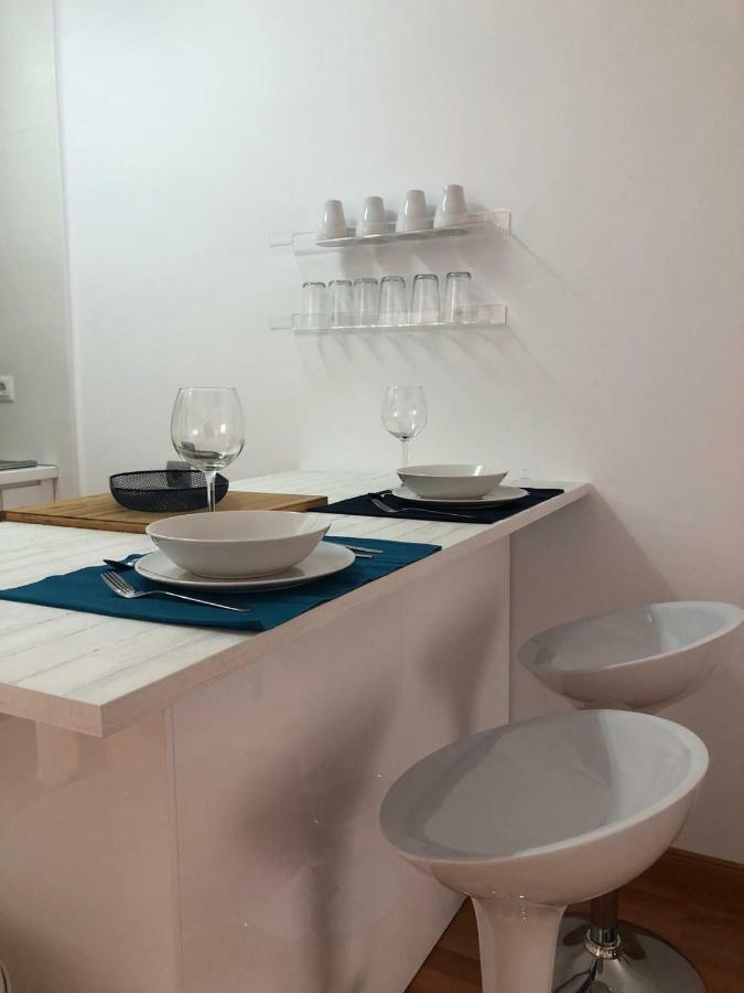 Apartament Charles White&Sweet - Ozonization Included - Ozonizacion Incluida Apartment Benalmádena Exterior foto