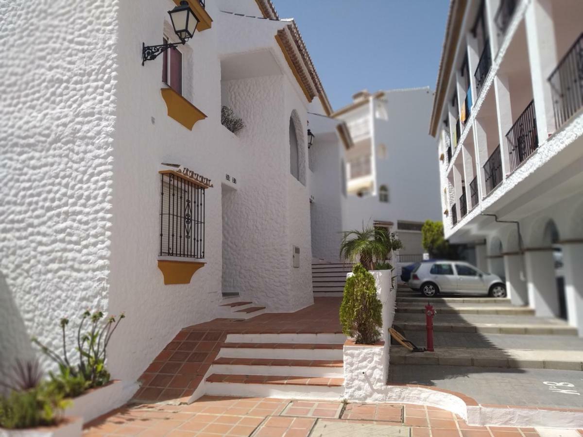 Apartament Charles White&Sweet - Ozonization Included - Ozonizacion Incluida Apartment Benalmádena Exterior foto